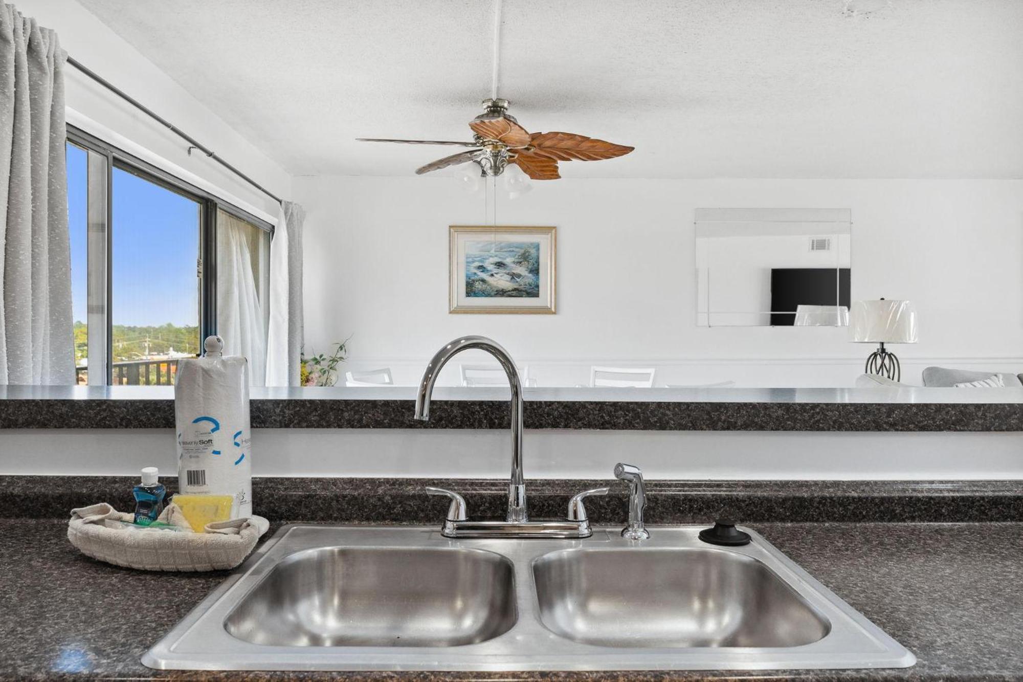 Apartment Moondrifter 608 *